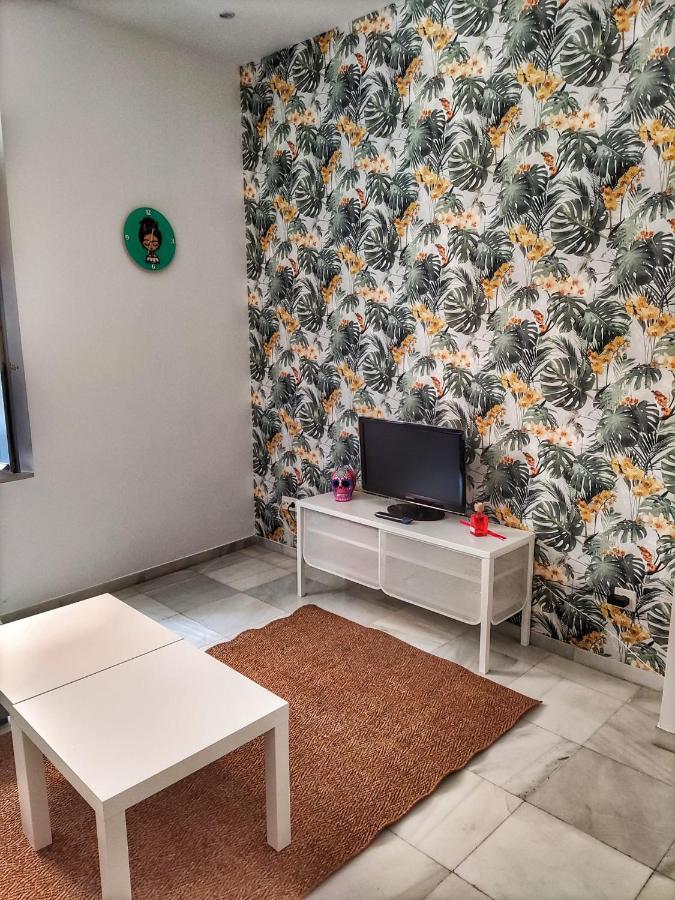 Coqueto Donkey Apartment เซบีญา ภายนอก รูปภาพ