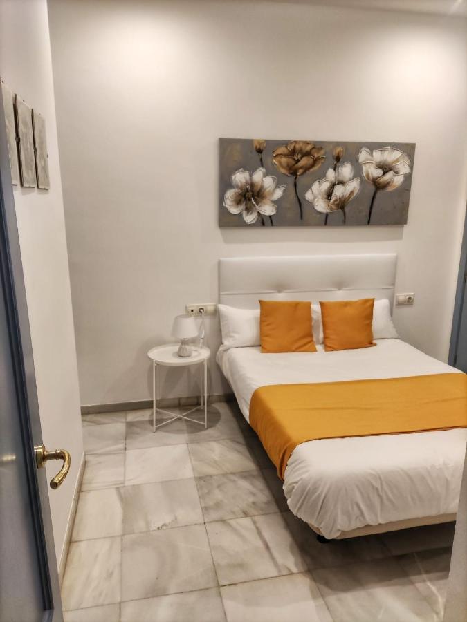 Coqueto Donkey Apartment เซบีญา ภายนอก รูปภาพ