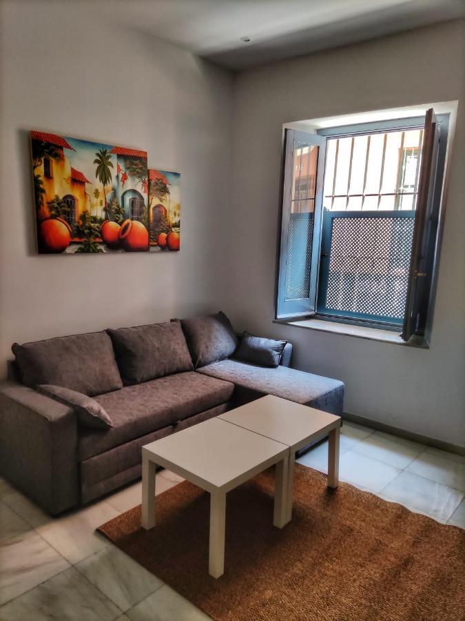 Coqueto Donkey Apartment เซบีญา ภายนอก รูปภาพ
