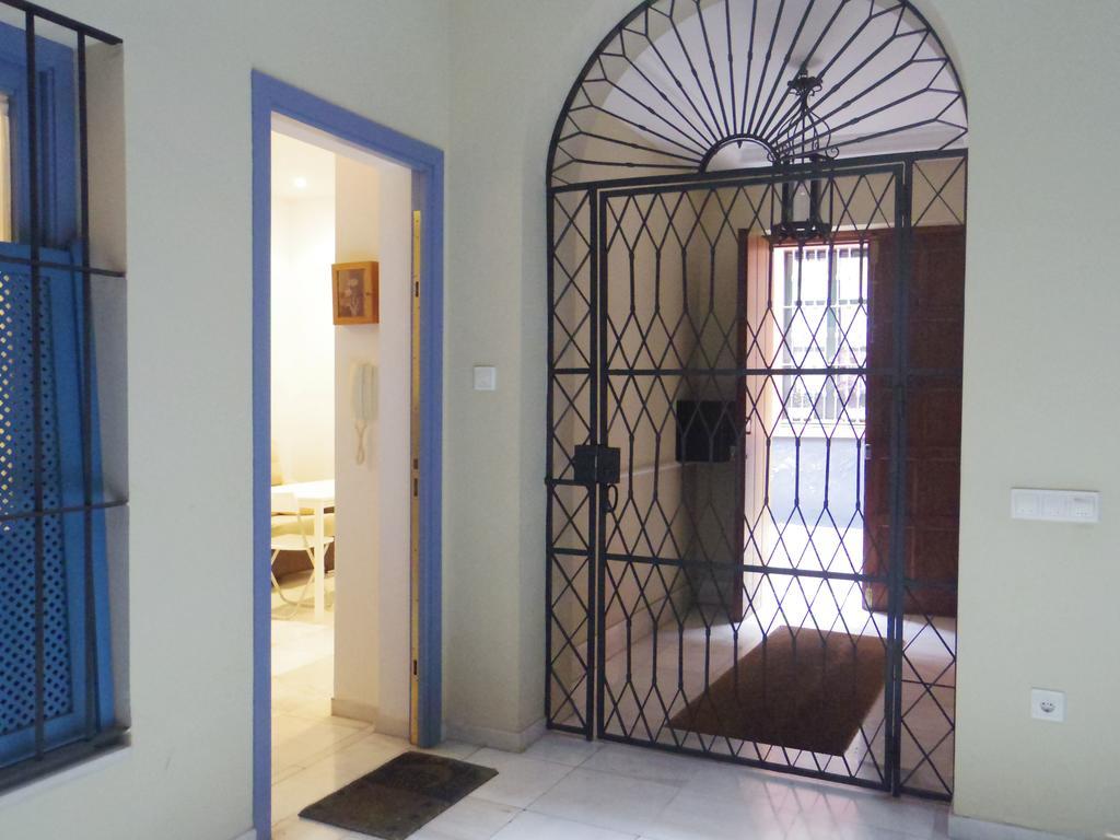 Coqueto Donkey Apartment เซบีญา ภายนอก รูปภาพ